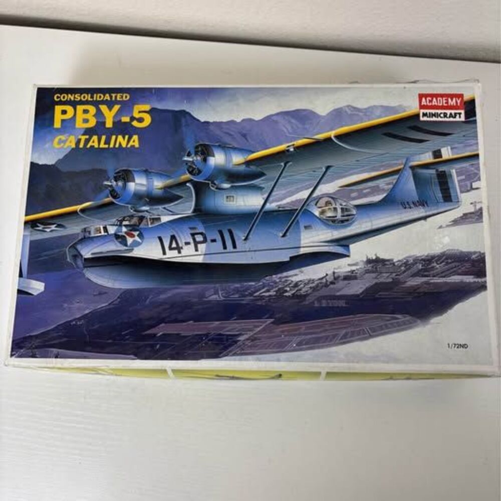 Academy Minicraft  PBY-5 Catalina (Kit 2123) 1:72 Box Open,  Parts Sealed